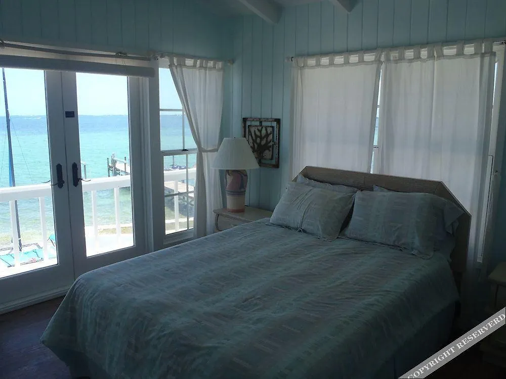 Wheel House Downstairs By Living Easy Abaco Hotell Marsh Harbour